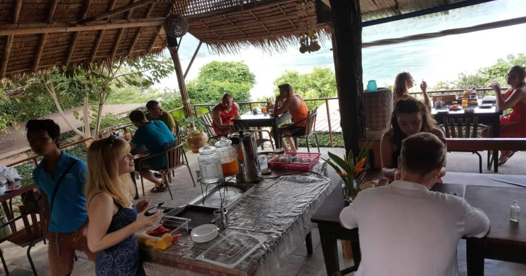 Phi Phi Sea Sky Resort