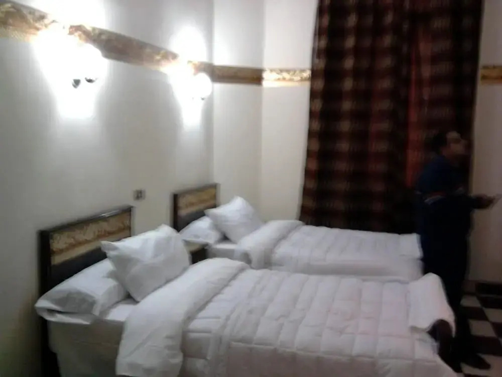 Acropole Hotel