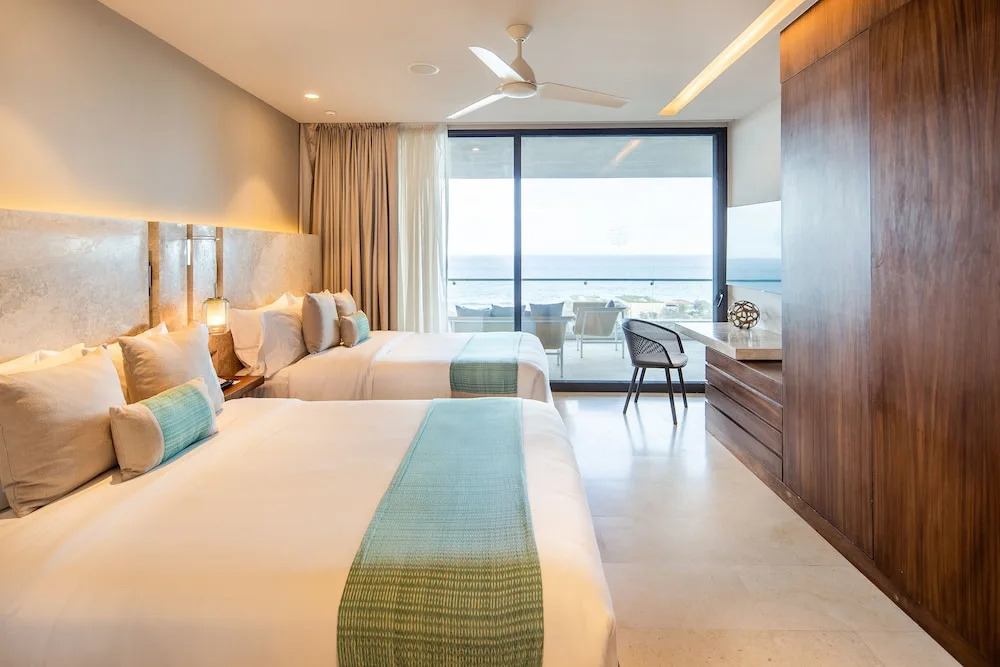 Solaz Signature Suites