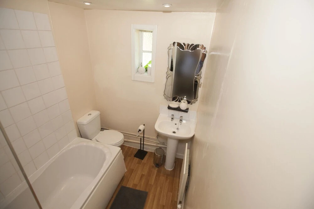 Brooke's Lodge Guest House