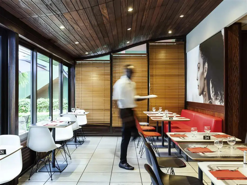 ibis Douala