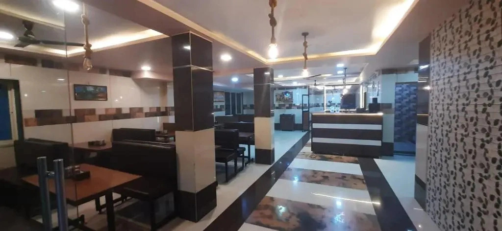 Hotel Radha krishna