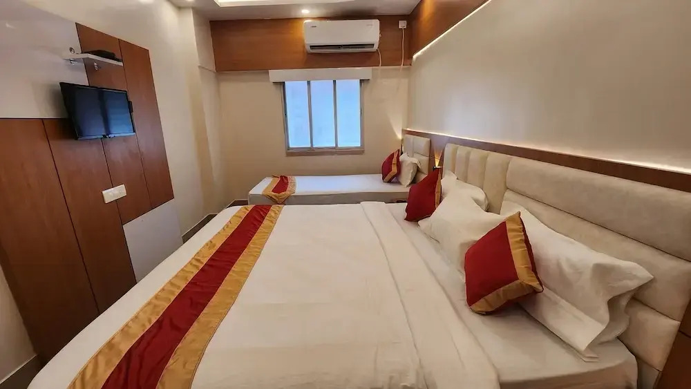 Hotel Priyadarsini