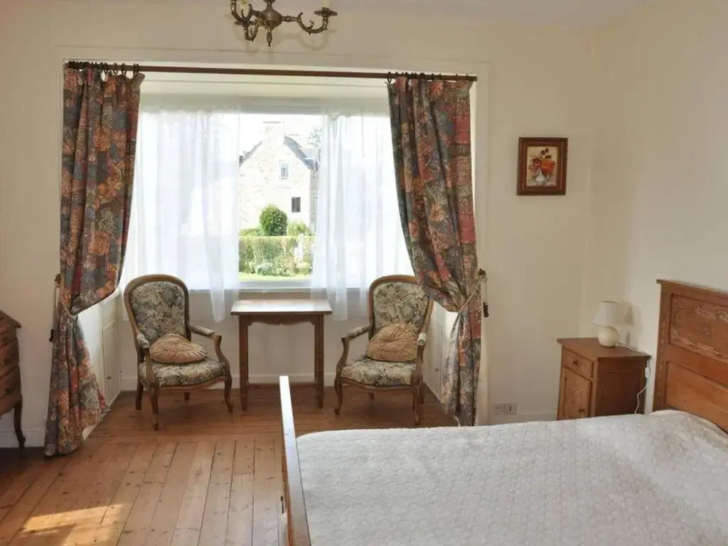 Maison Trégastel, 4 pièces, 6 personnes - FR-1-368-6