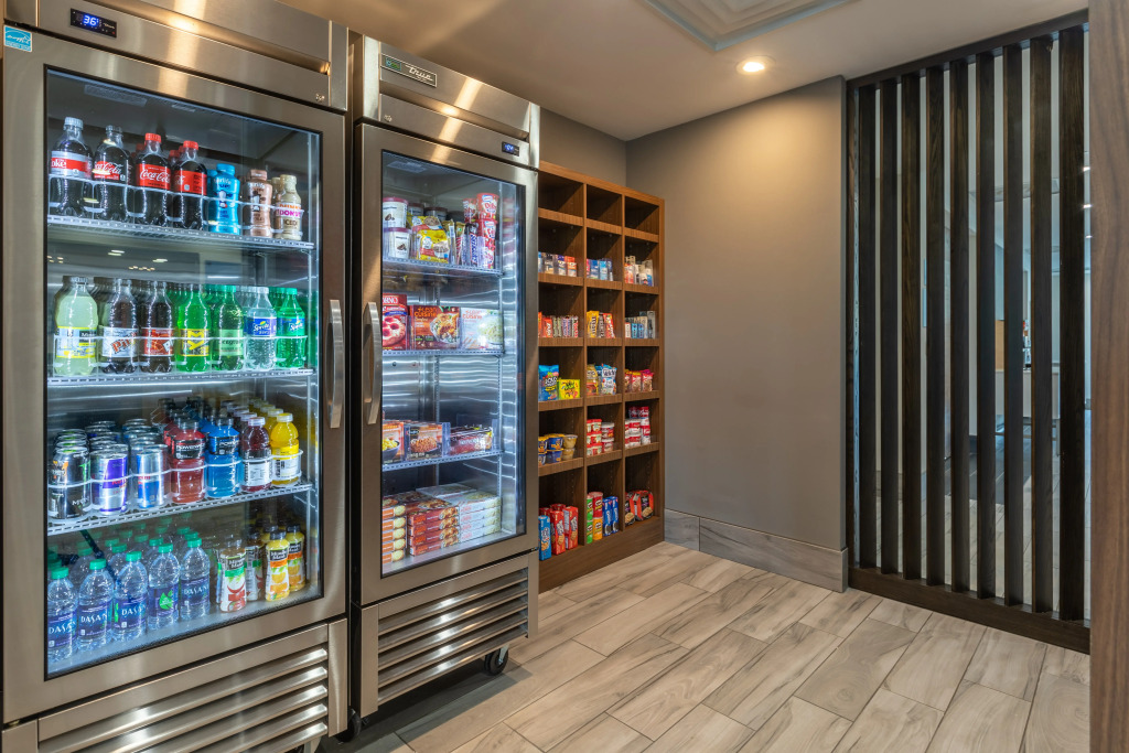 Holiday Inn Express & Suites Gainesville - Lake Lanier Area by IHG