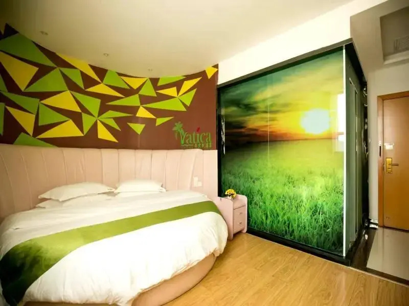 Vatica Jiuquan Eastern Bus Station Hotel