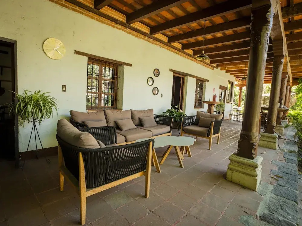 Hotel Cacique Real
