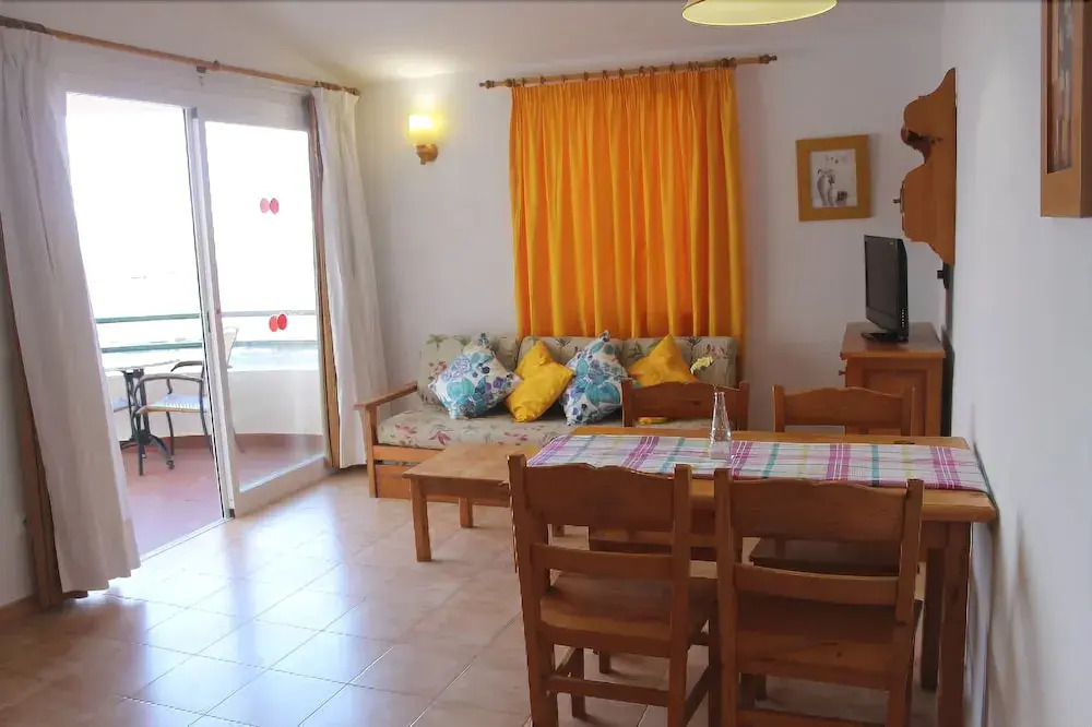 Apartamentos Sol Ponent