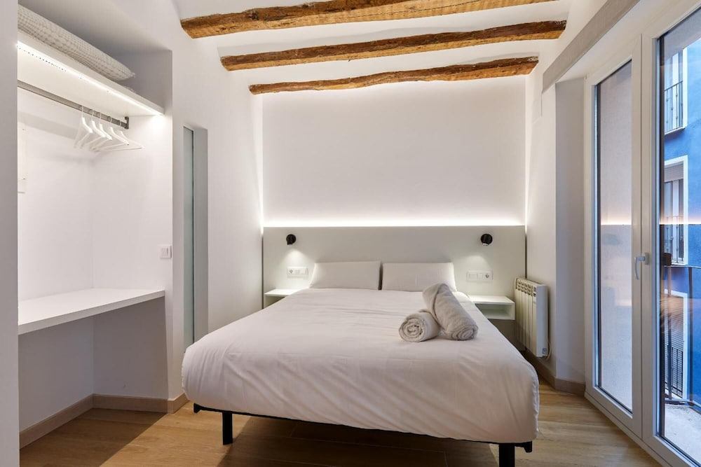 Linda Apartments by Clabao