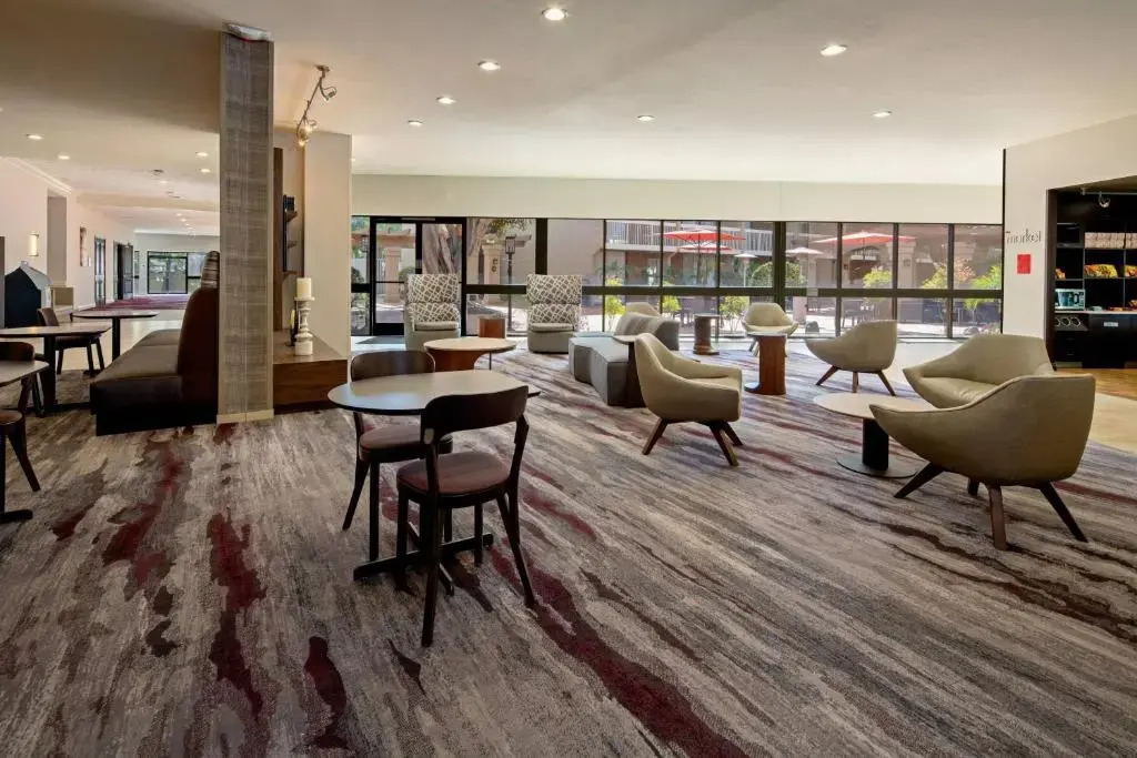 Holiday Inn Oxnard - Ventura by IHG