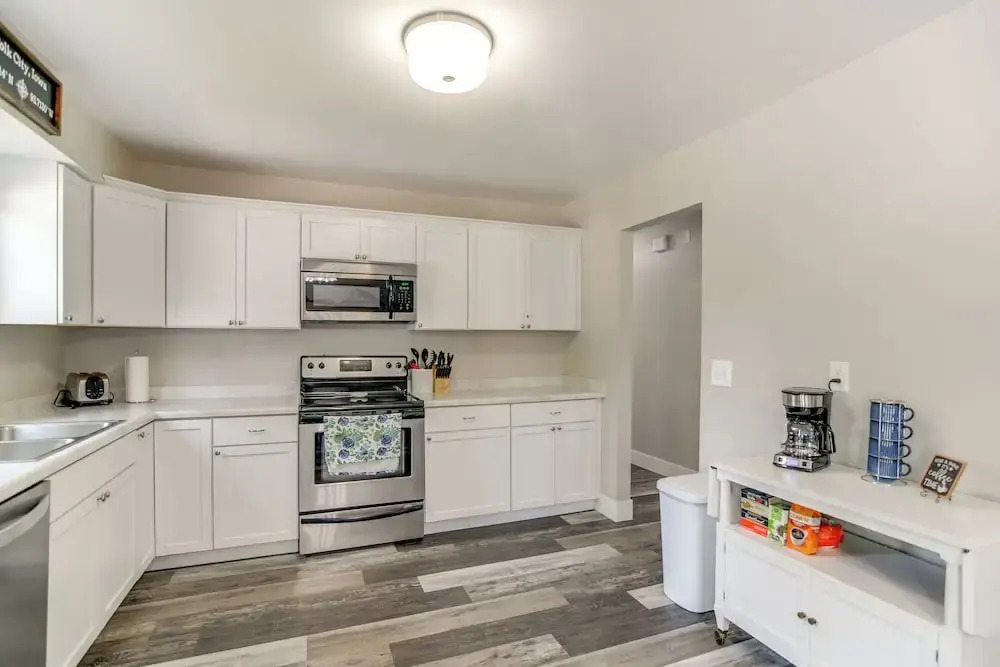 4 Mi to Big Creek State Park: Spacious Family Home