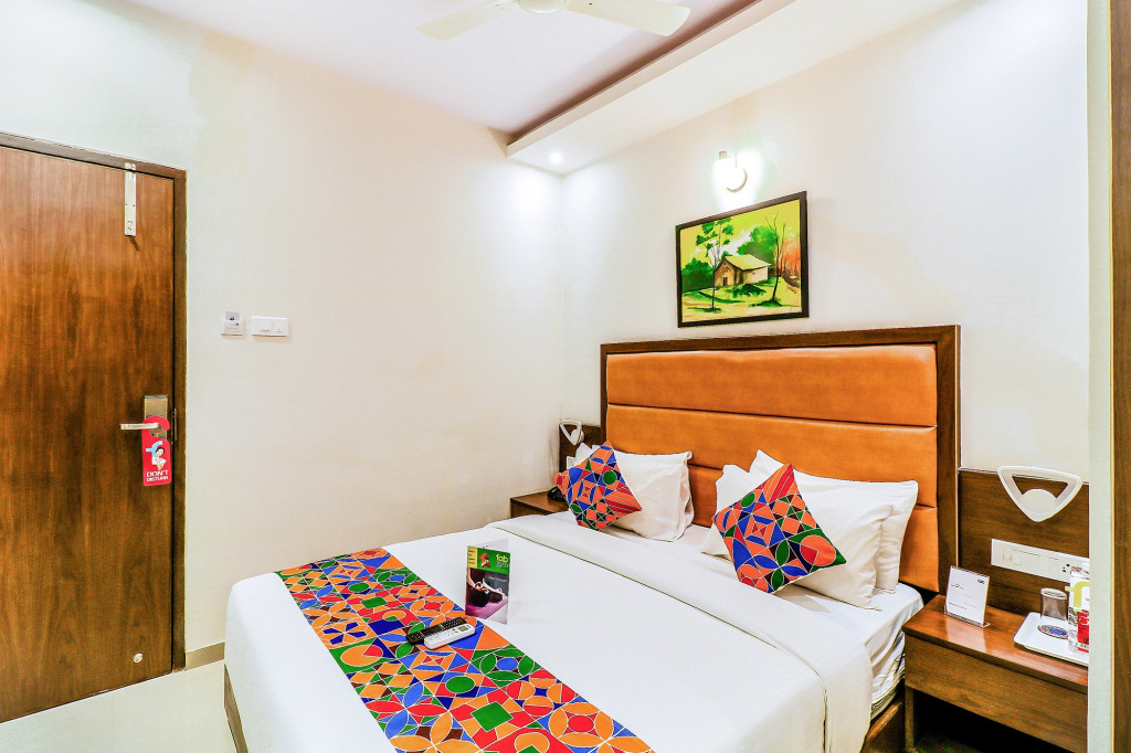 FabHotel Balaji