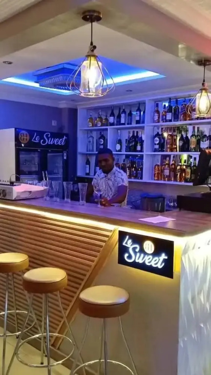 Bulon Hotel