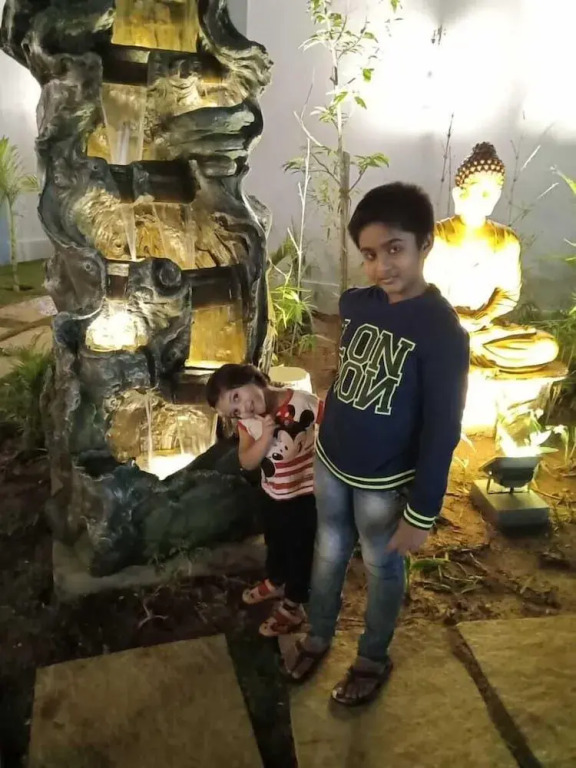 G K Hill View Resort