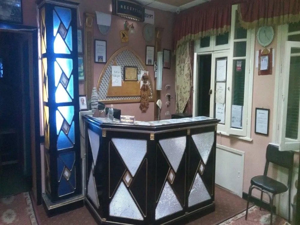 Sara Inn