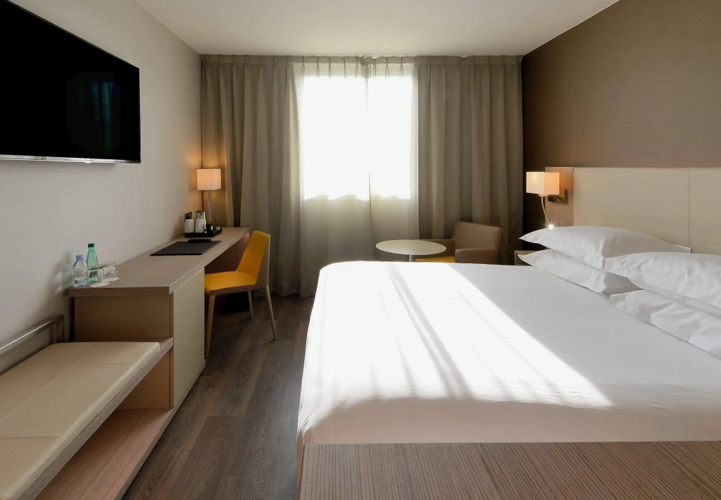 AC Hotel by Marriott Marseille Prado Vélodrome