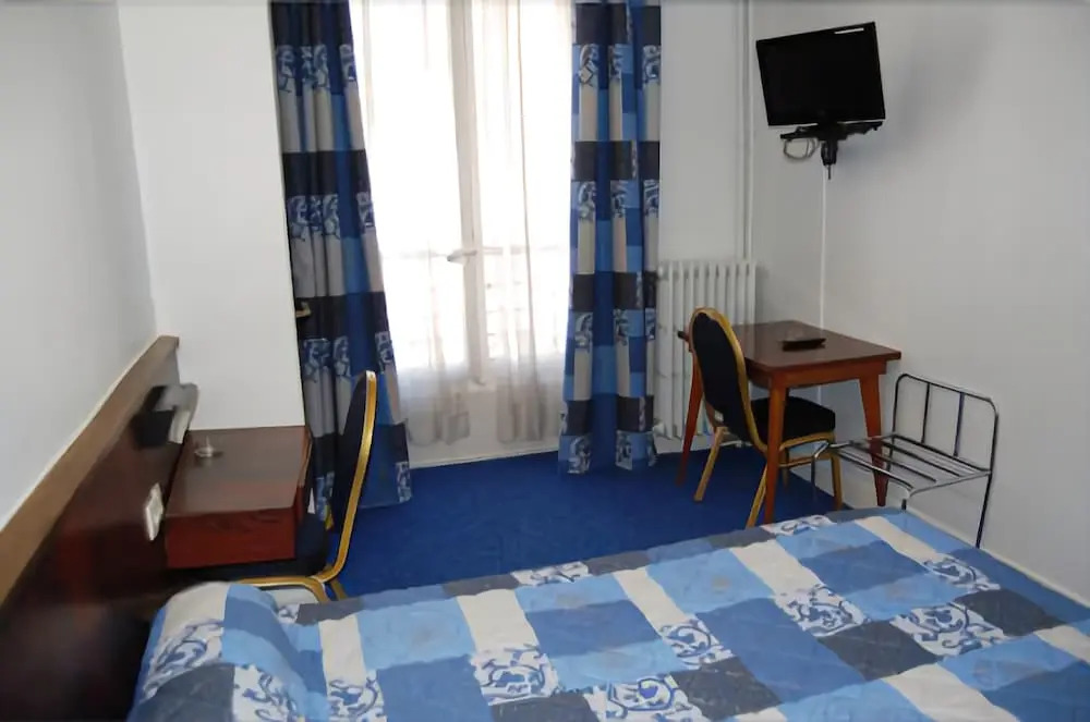 Touring Hotel