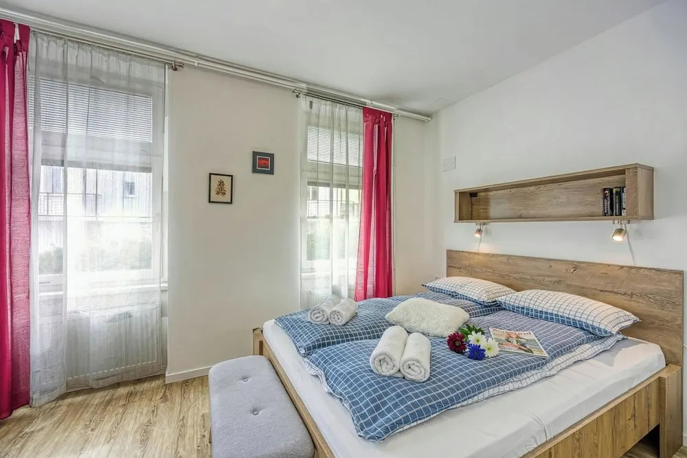 Apartments Jantar