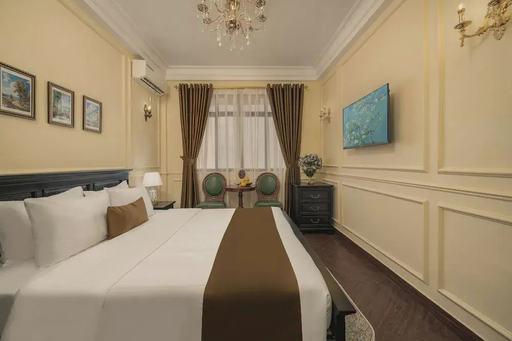 Vina Vintage Hotel
