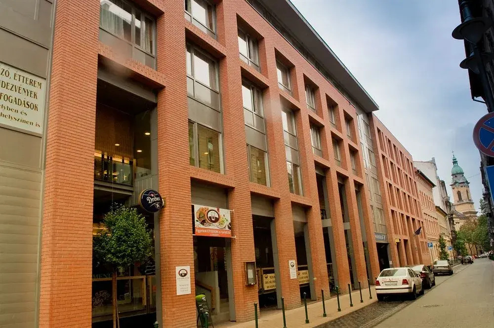 City Hostel Corvin