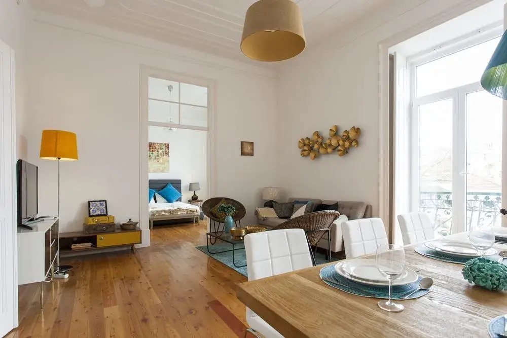 Rato Luxurious by Homing