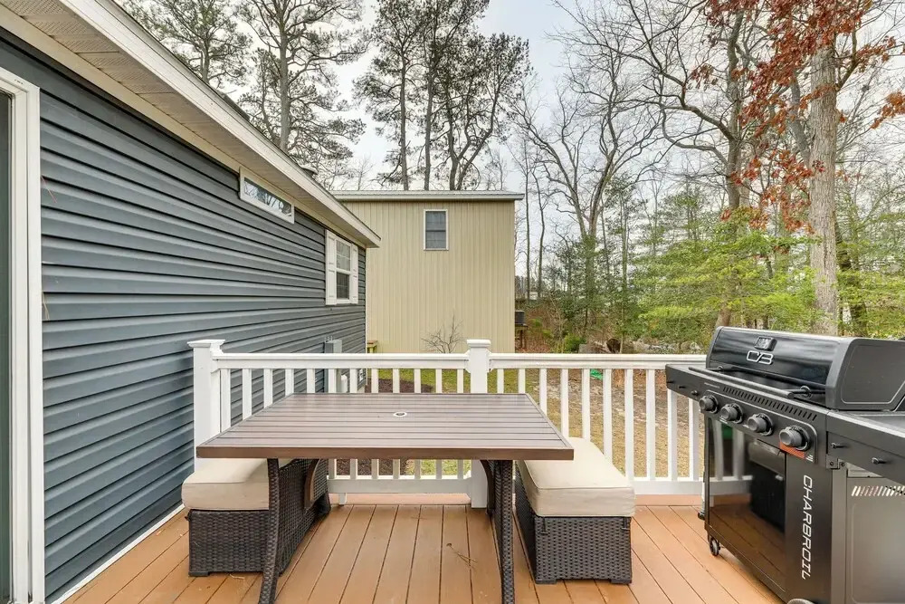 1 Mi to Outlets Ocean City: Home w/ Large Yard!