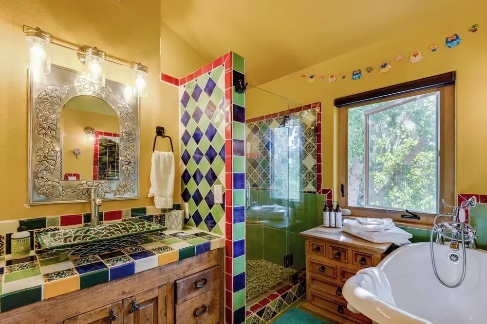 Bike, Hike & Ski: Artsy Steamboat Springs Retreat!