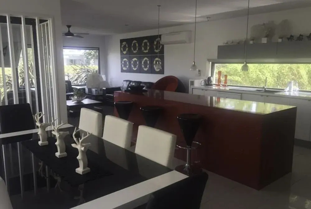 Lakeview 4 Bedroom House