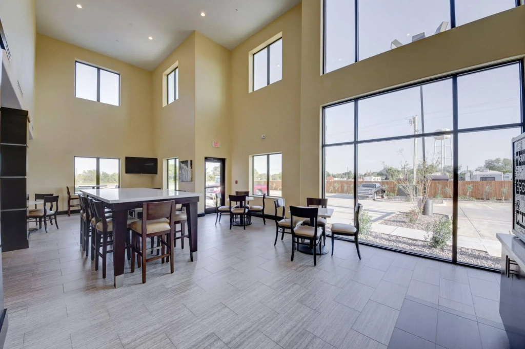 Holiday Inn Express & Suites Carrizo Springs by IHG