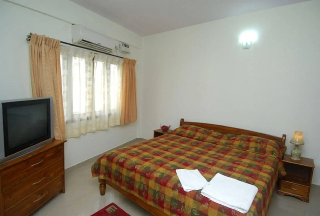 OYO 6110 Thalassa Suites