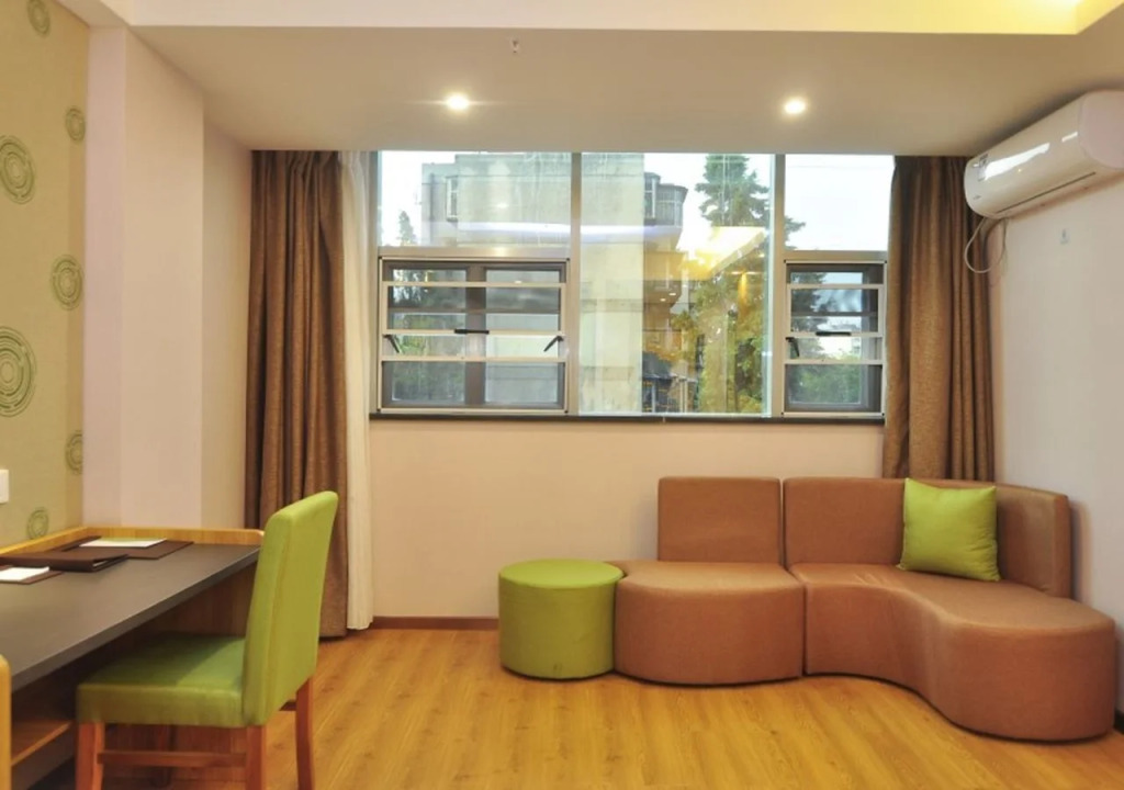 GreenTree Inn Kunming Expo Garden Southwest Forestry University Hotel