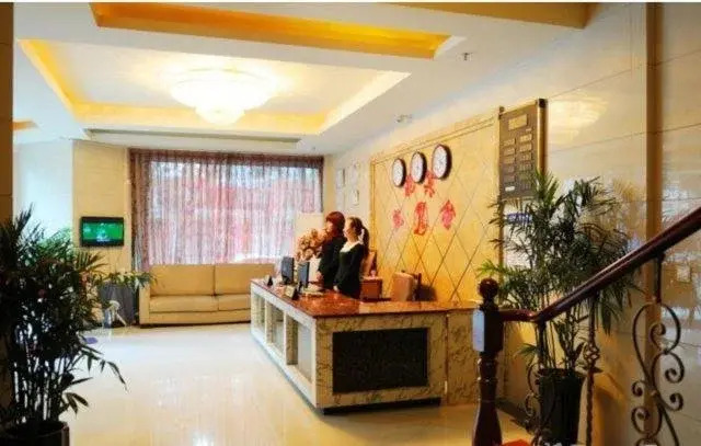 Luzhou Kaini Inn