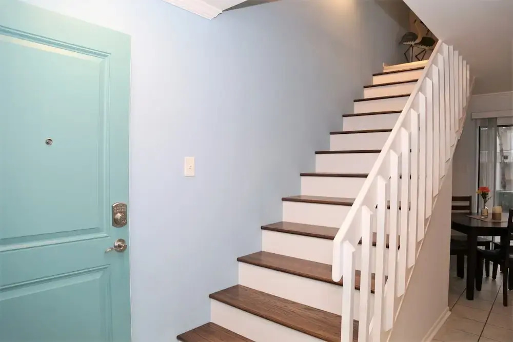 Beachwalk #4 2 Bedrooms 2 Bathrooms Townhouse