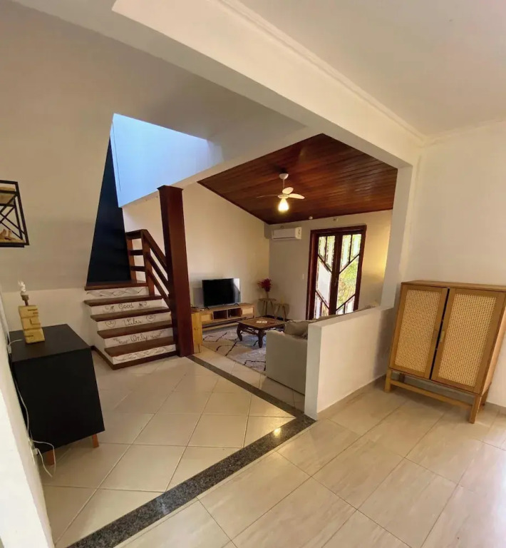 Casa 5 Ruas com Hidro - Rio Tavares Florianopolis