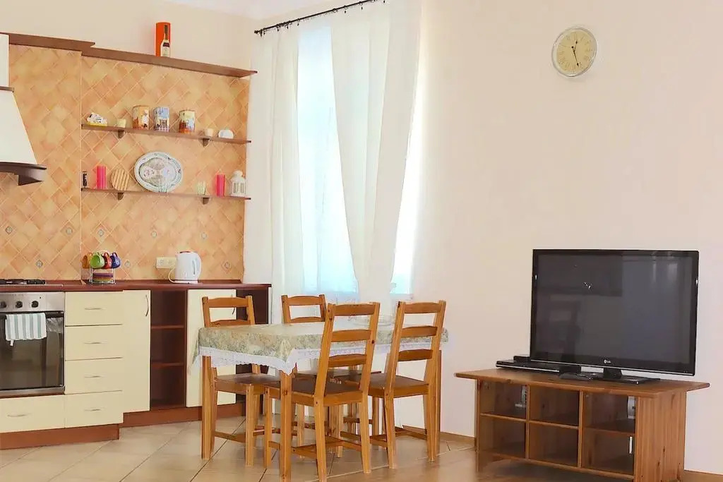 Alpha Apartments Krasniy Put'