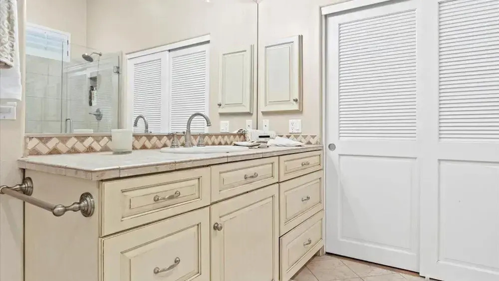 Massive North Scottsdale 6 Bdrm w/ Oasis Backyard!