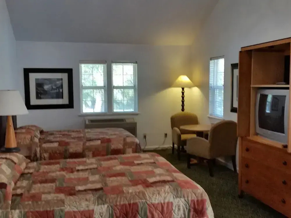 Indian Flat RV Park - Tent Cabins & Cottages