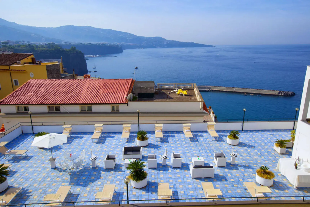 Panorama Palace Hotel