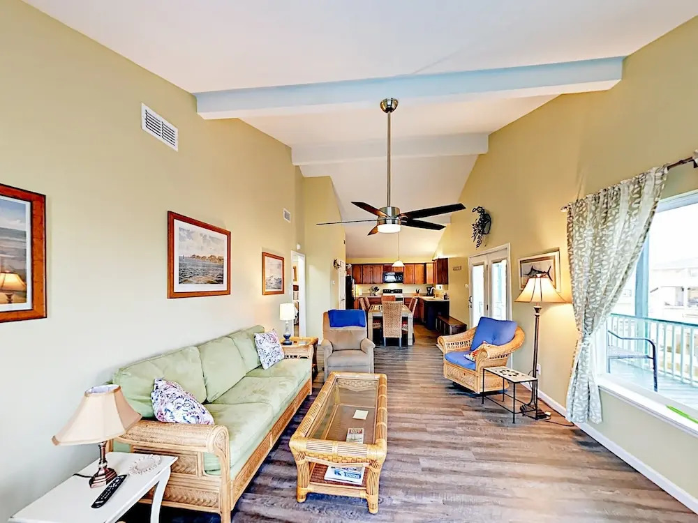 Remodeled Waterfront in Rockport by RedAwning