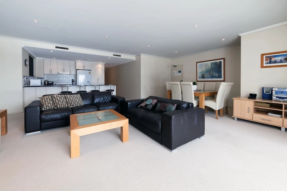 Scirocco, Unit 1/23 Tomaree Street