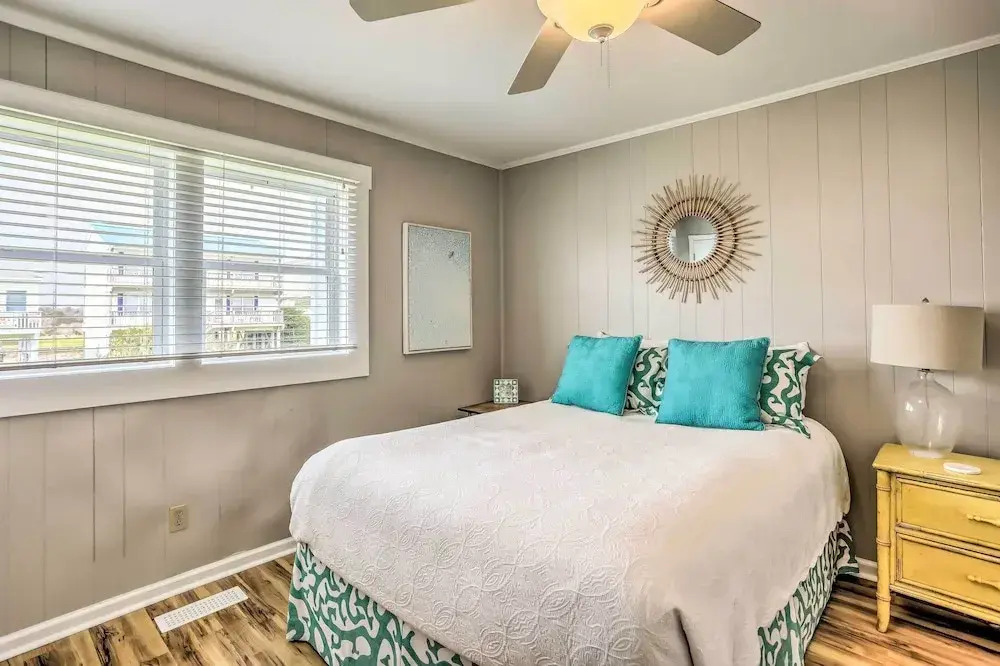 Waterfront Home w/ Decks, Privacy & Boat Slip