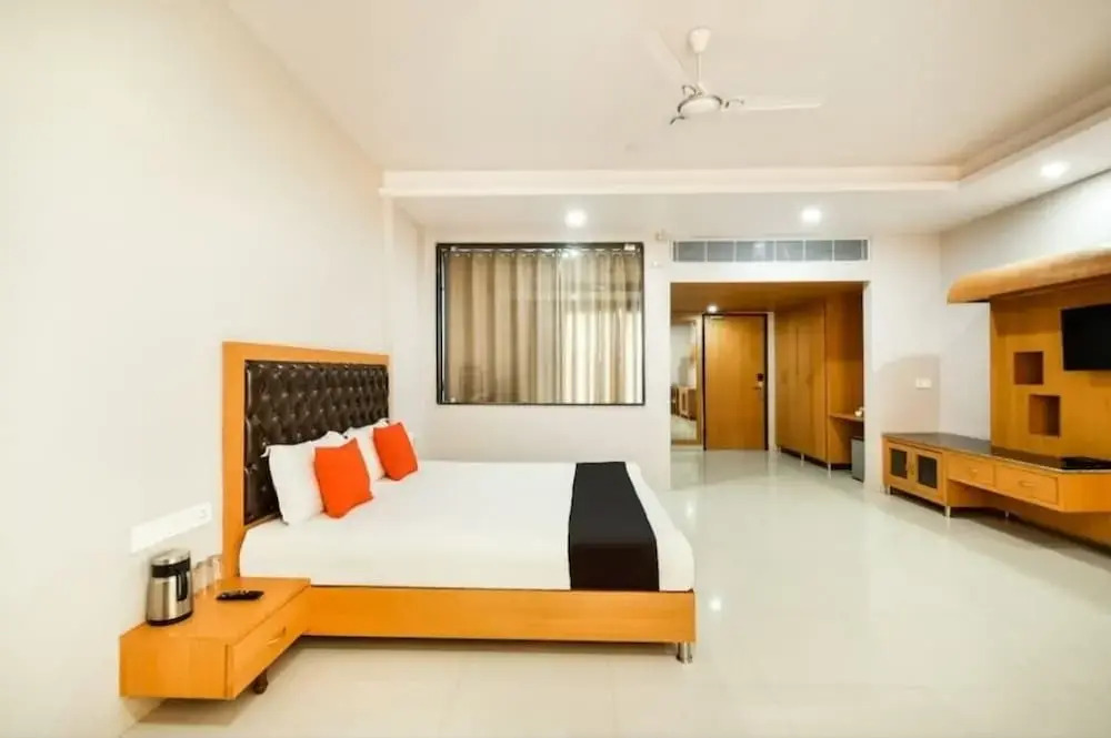 Hotel Royal Akshayam
