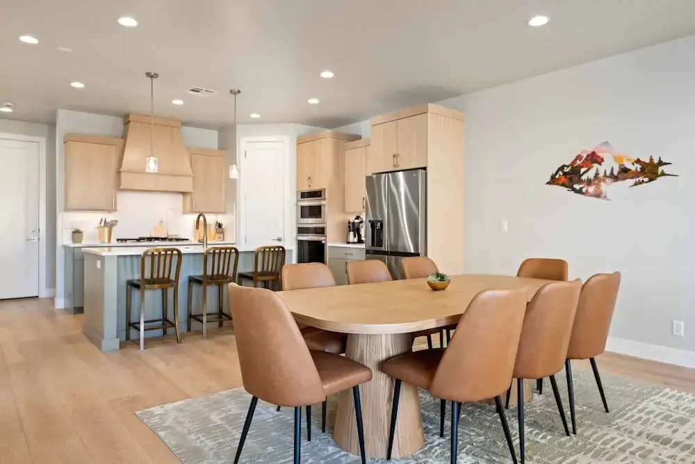 Paddle And Play 5 Bedroom Townhouse