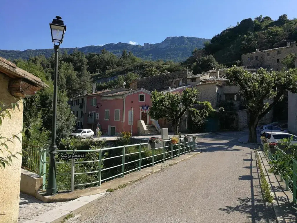 Mas en Baronnies Provencales