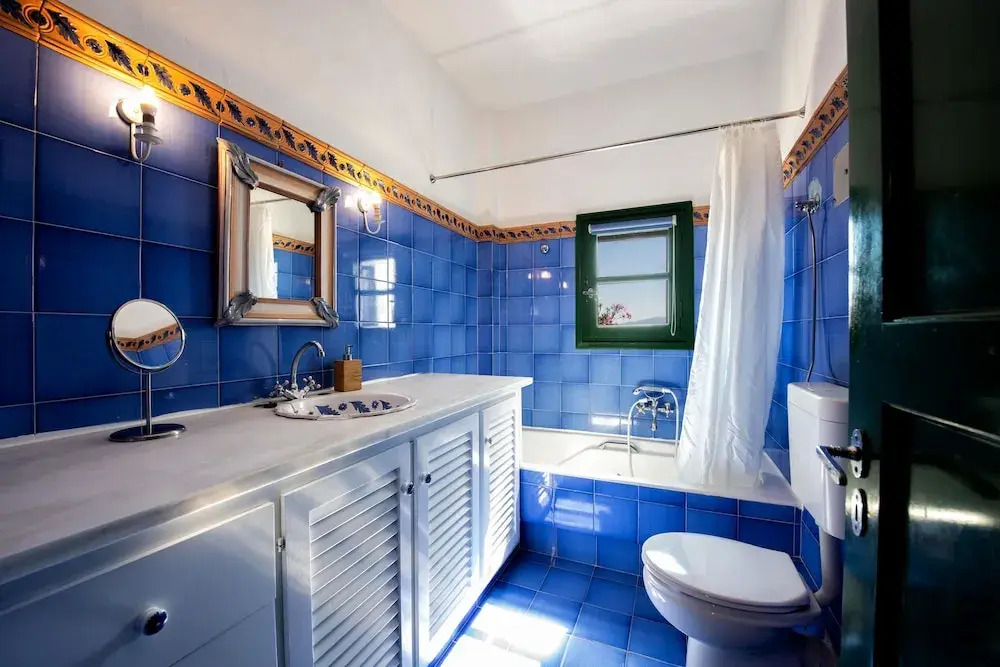Traditional Villa 5 Mins on Foot From the Beach