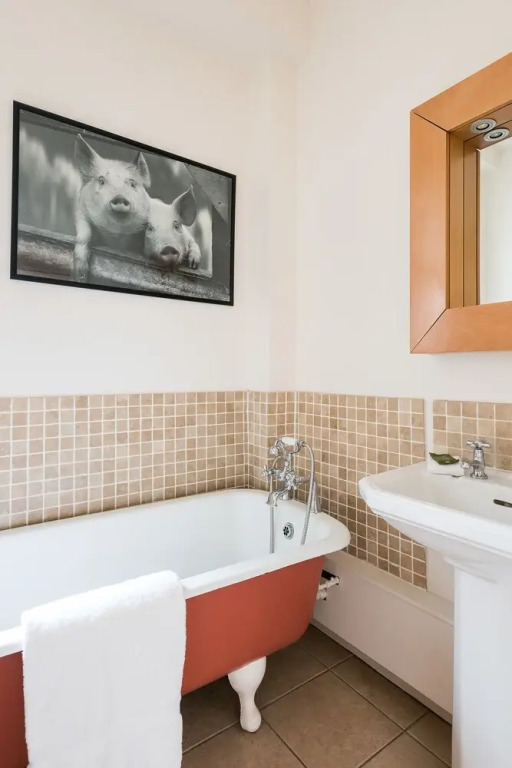 Fabulous 2BR Flat next to Harrods