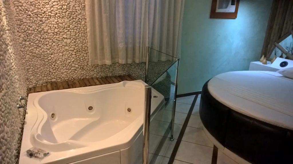 David Plaza Hotel