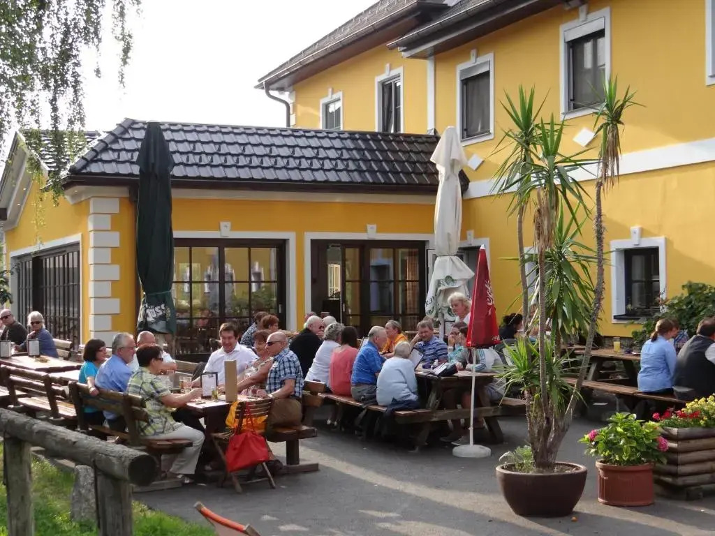 Perbersdorfer Heuriger
