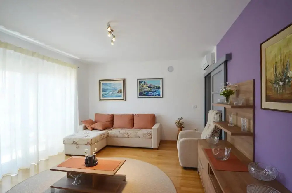 Emma in Rovinj With 1 Bedrooms and 1 Bathrooms