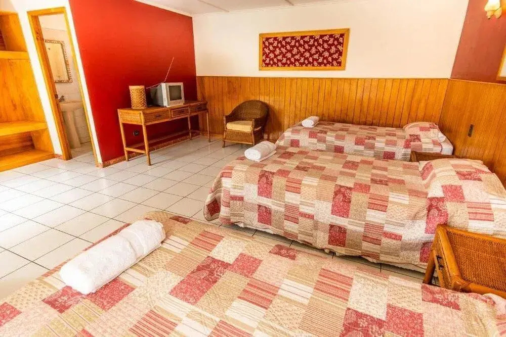 Maru Lodge
